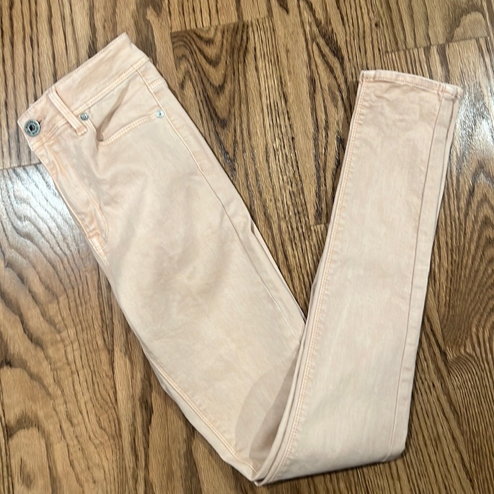 Bullhead Denim Co. Junior Pinkish Blush High Rise Skinniest Pants.  Size 3